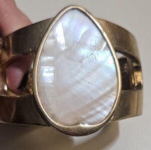 Beautiful Rainbow/Teardrop Moonstone Gemstone Goldtone Cuff Bracelet